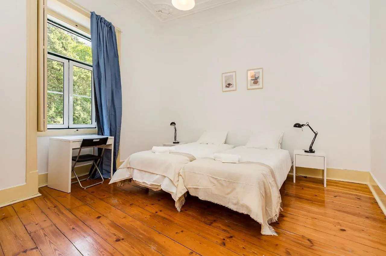 4Br Lisbon Apartament - Excellent Location - New Mattresses! 0*,