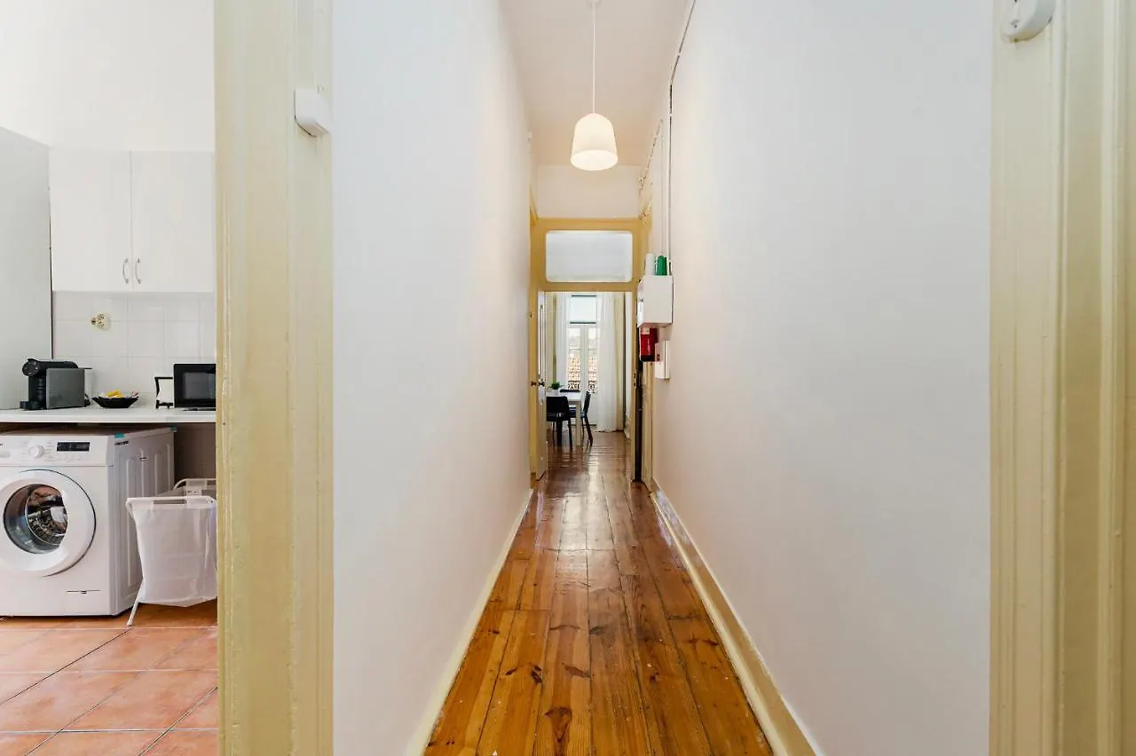 Apartment 4Br Lisbon Apartament - Excellent Location - New Mattresses! Portugal